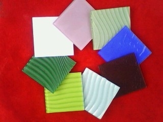 佛山市陶一色釉 水晶玻璃馬賽克顏料、玻璃釉料與高溫油墨的研發創新